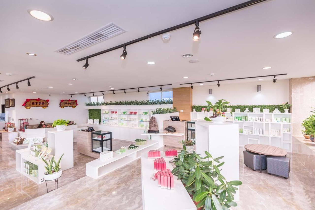 Tien Hsiang Lin Sea Dragon King Hotel Makung Kültér fotó